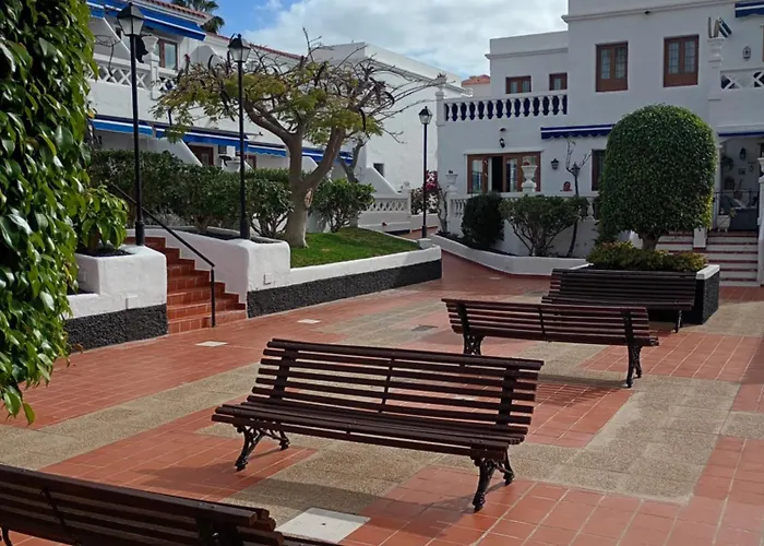 Happy Place - 1 Double Bedroom Apartment Los Cristianos (Tenerife)